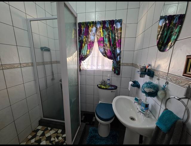 3 BEDROOM HOUSE TO LET IN KOOKRUS